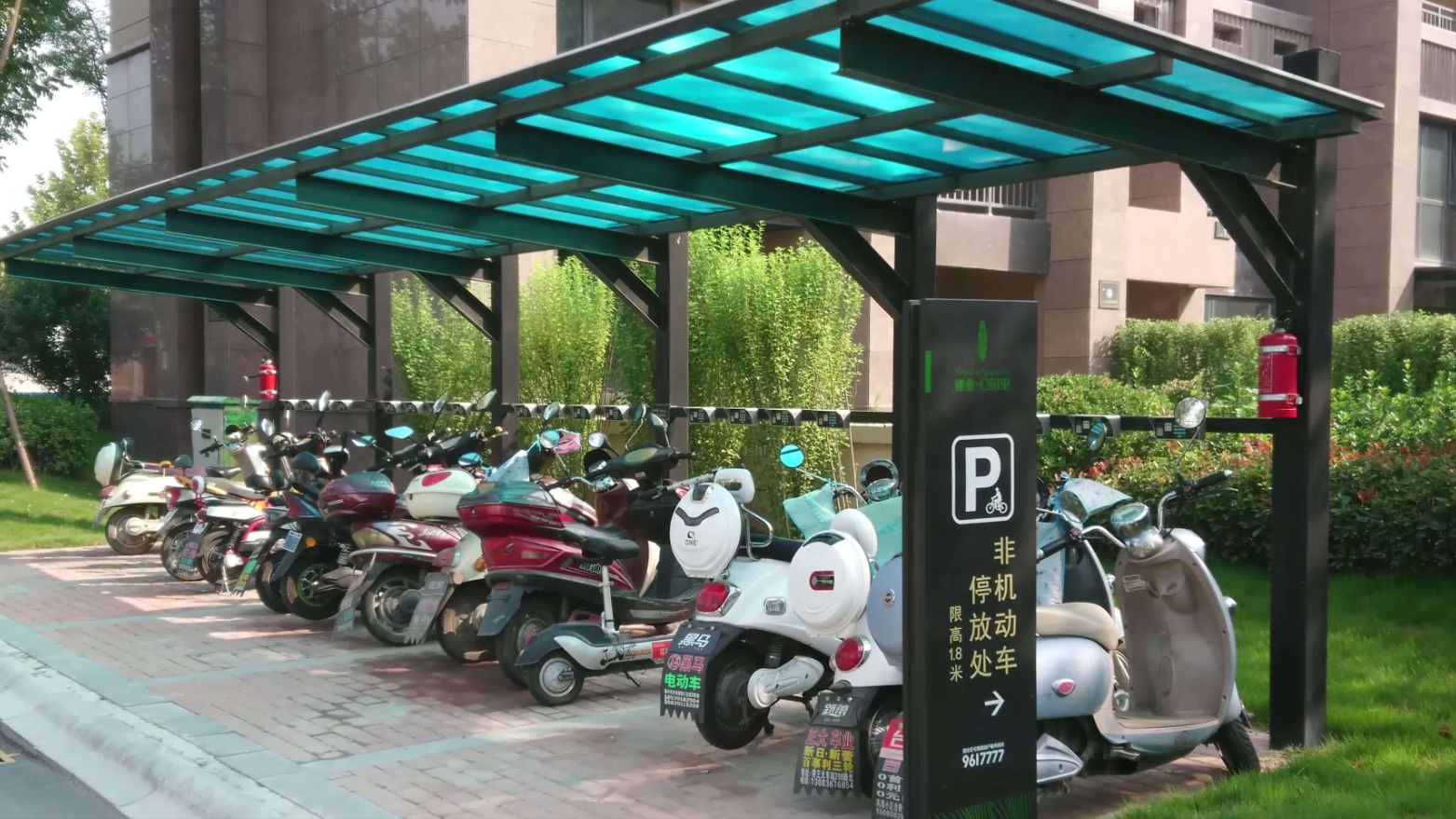人民网点评电动车：别为难老百姓，要从根本解决乱象，建设充电桩(图6)
