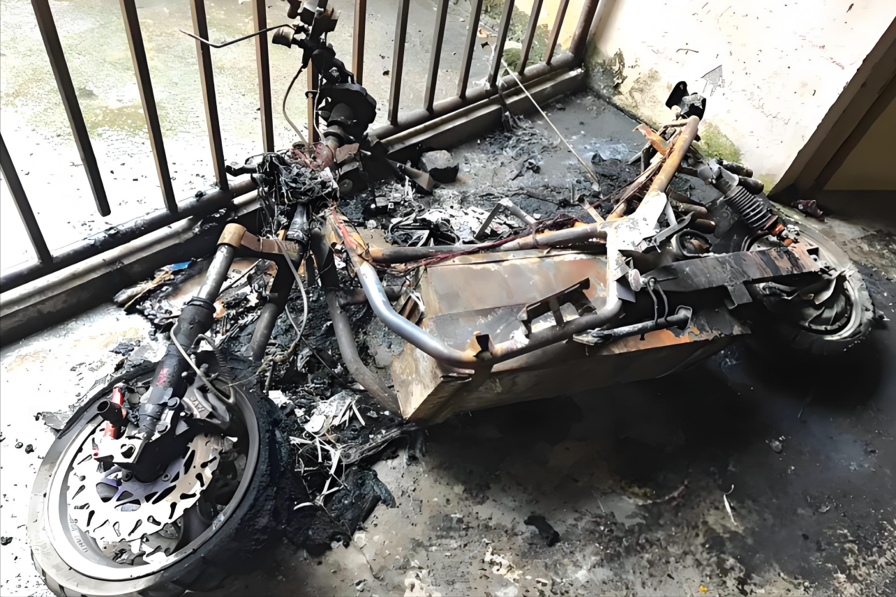 电动车“火”遍全国，锂电池是罪魁祸首吗？行内人：铅酸也有可能(图3)