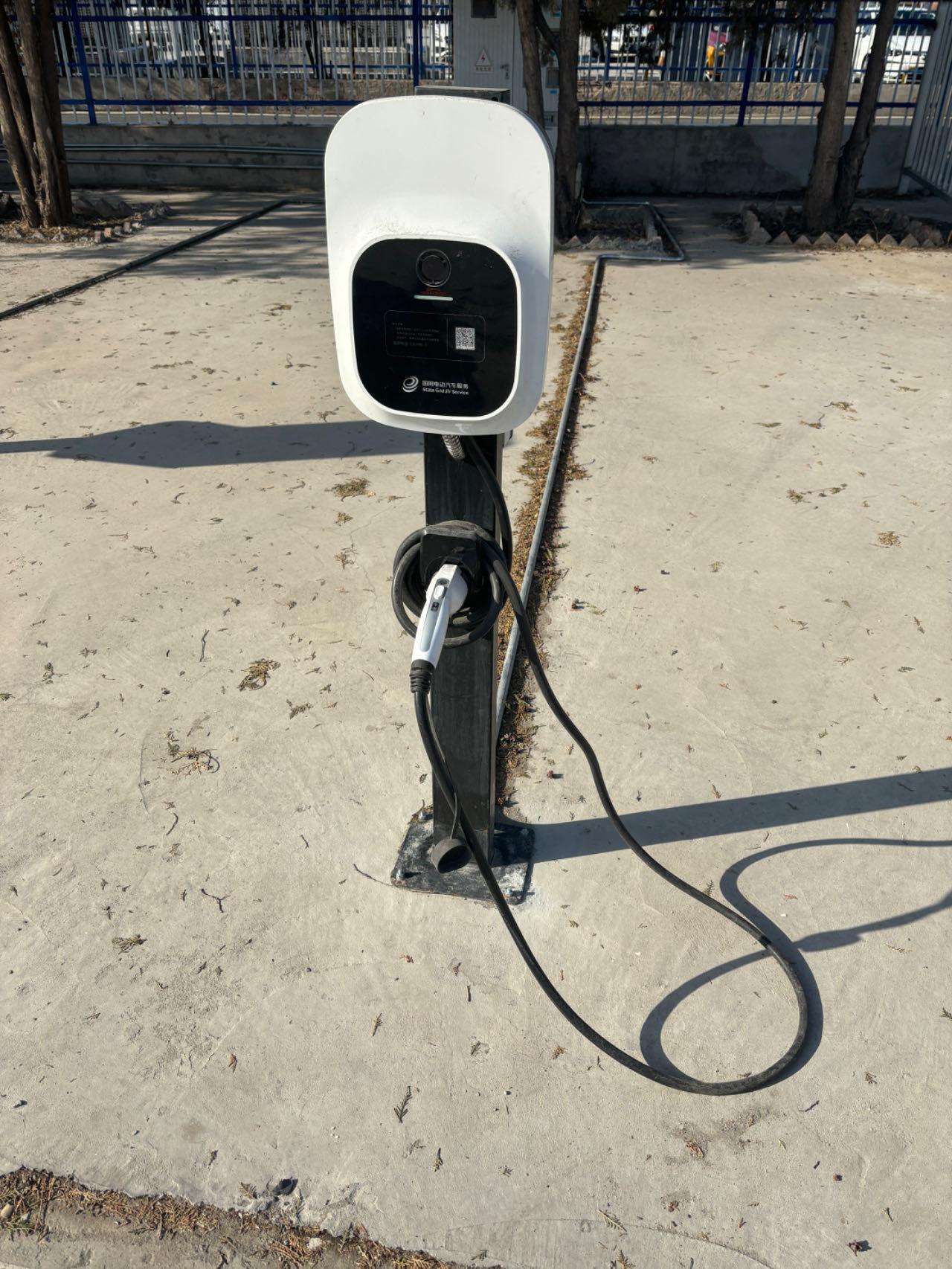 缓解充电桩供需矛盾｜市中心充电，为什么这么难？怎么办？(图4)